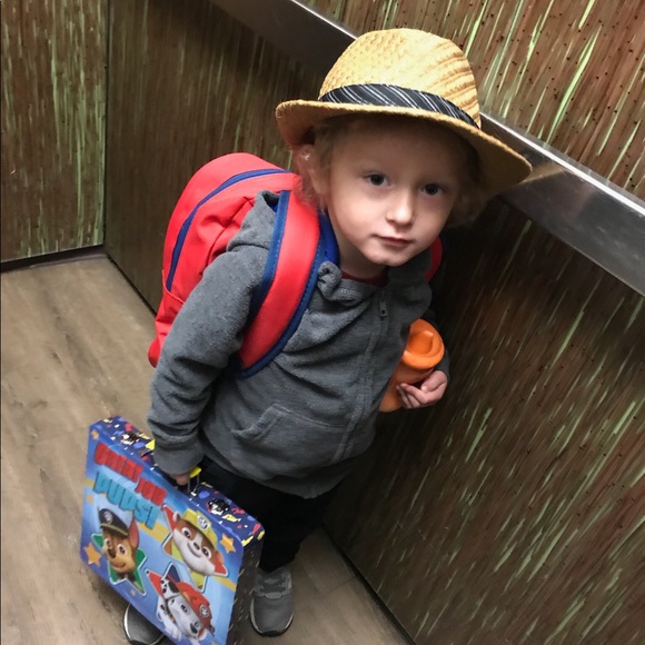 Meet your Posher, Bridget - Picture 5 of 7